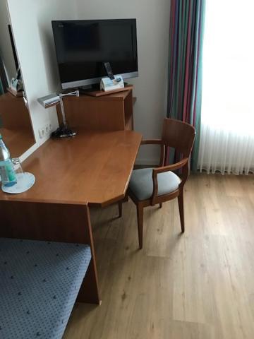 Seminar- Und Urlaubshotel Schulz Bergen  Ngoại thất bức ảnh